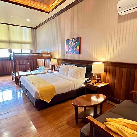 Alta D' Tagaytay Hotel Tagaytay City Esterno foto