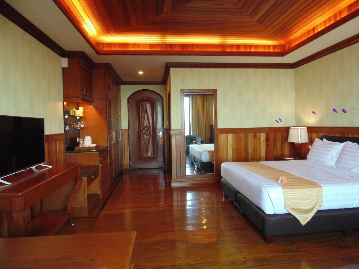 Alta D' Tagaytay Hotel Tagaytay City Esterno foto