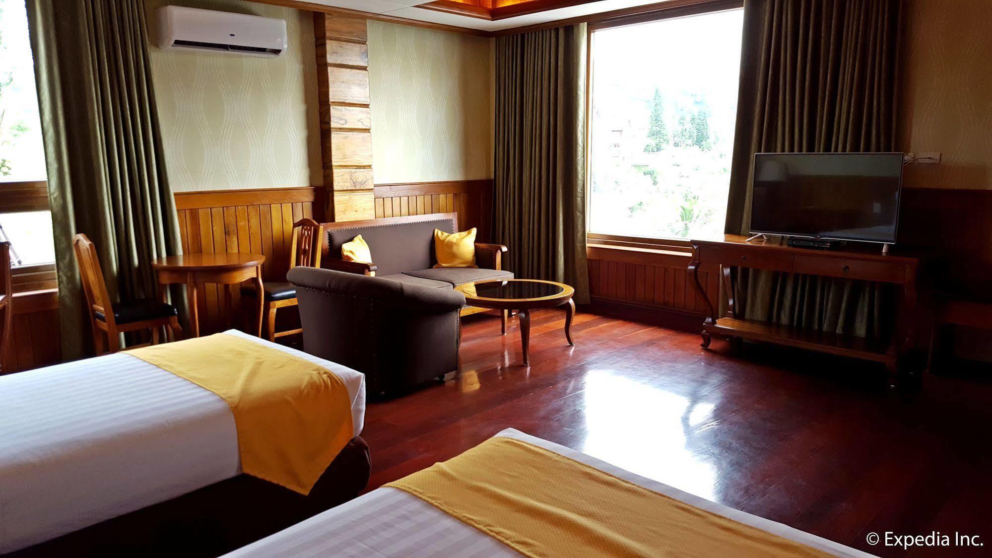 Alta D' Tagaytay Hotel Tagaytay City Esterno foto